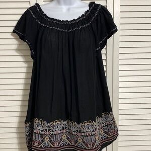 Max Studio embroidered stitching smocked neck